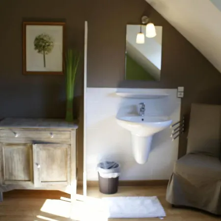 House With A Bubble Bath In Quiet Surroundings